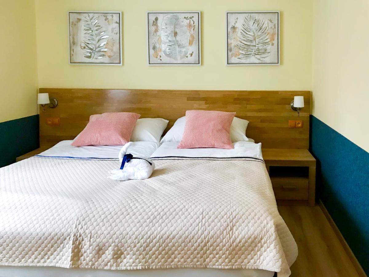 Golden Wood Apartments Πίλζεν Εξωτερικό φωτογραφία