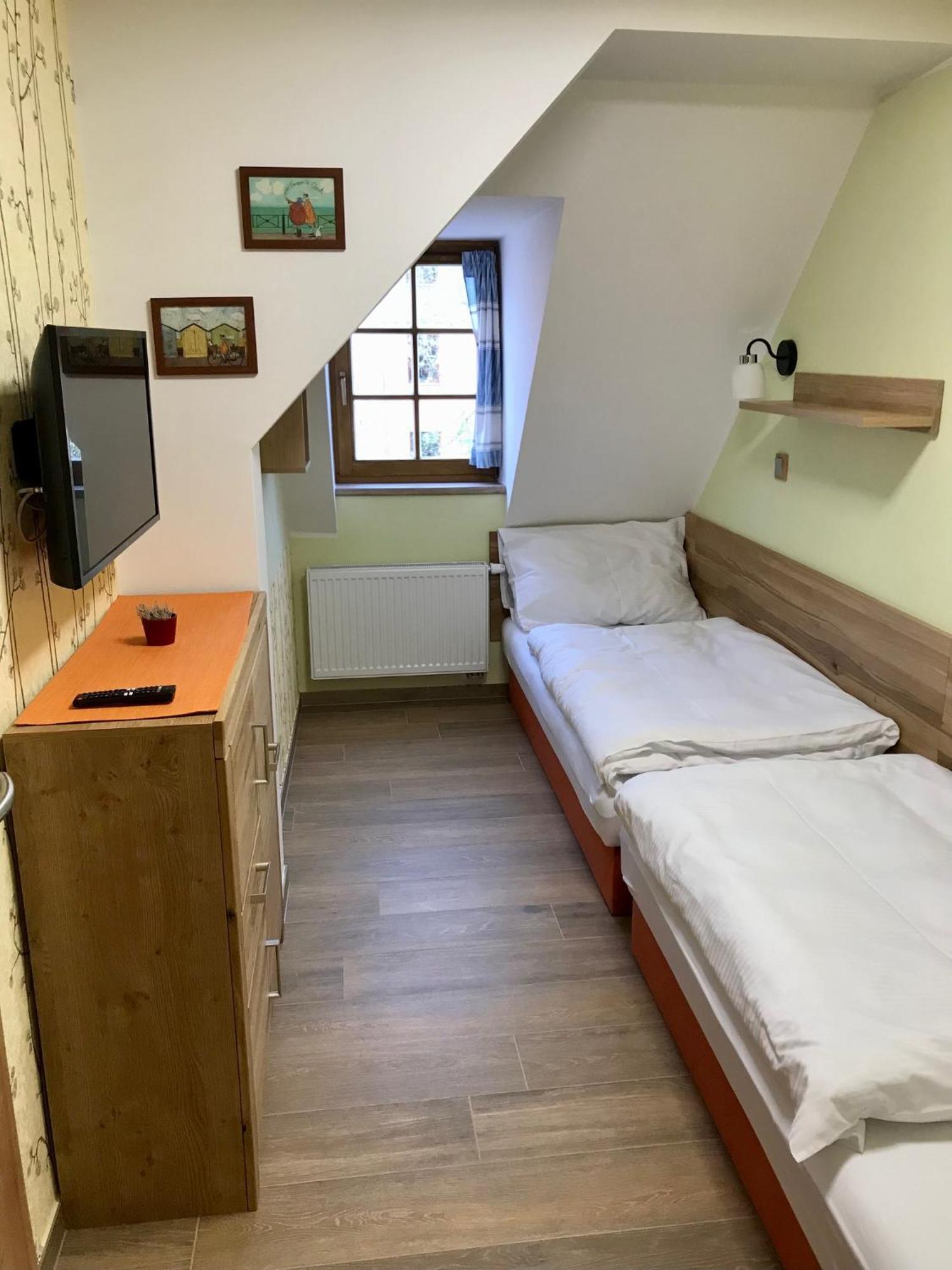 Golden Wood Apartments Πίλζεν Εξωτερικό φωτογραφία